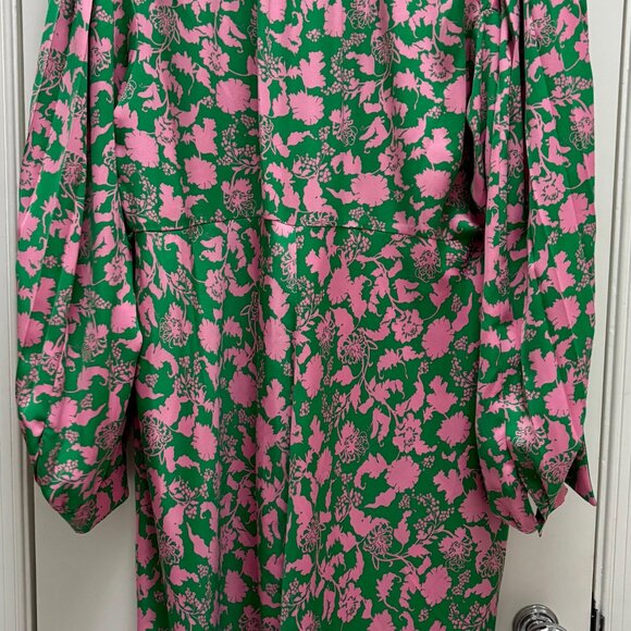 NWT DVF Khloe Faux-Wrap Crepe Dress in Begonia Leaves Billiard Green - Picture 6 of 6